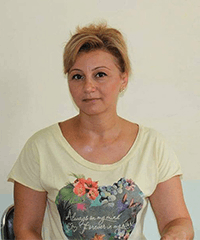 teacher ani holosyan